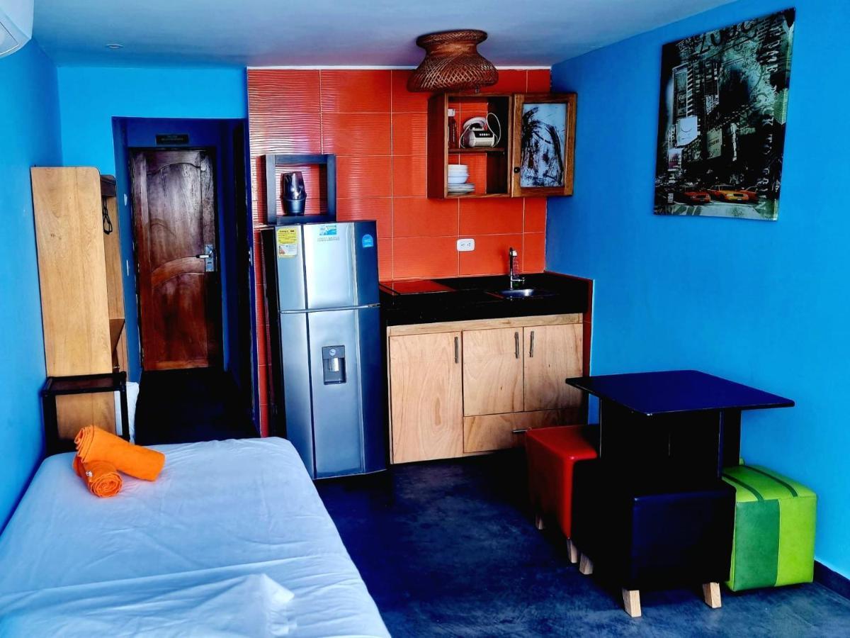 "Low Cost" Conquistador-Laguito Cartagena  Exterior foto